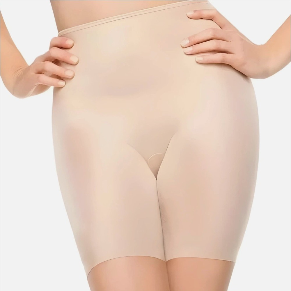 Spanx Slimplicity High Waisted Mid-Thigh Shaper Shorts Beige Nude Small 313